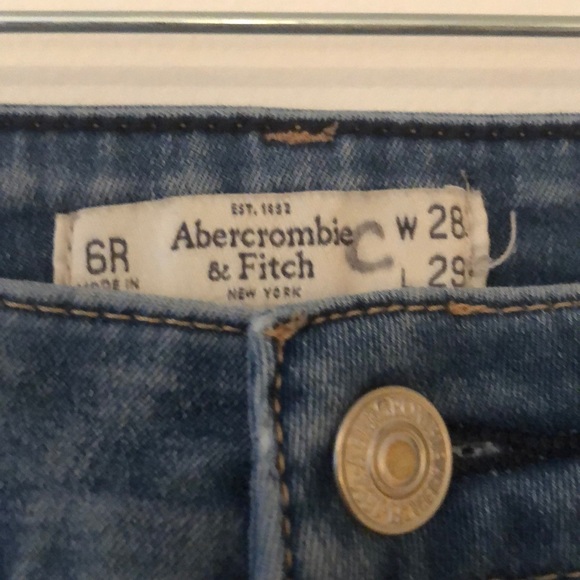 Abercrombie Jeans - Picture 3 of 4